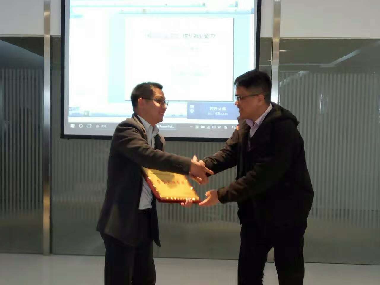 智為銘略受聘為昆山留學生創業園眾創空間創業導師